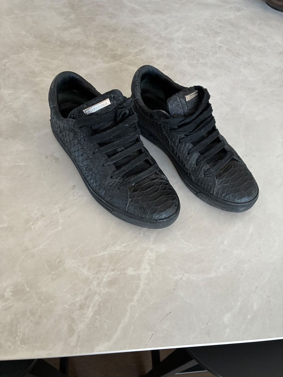 Dsquared2 Herrenschuhe: Herren Sneaker DSQUARED2 schwarz Groesse 40 – Gebraucht aus Rümlang von zuerichsecondhand