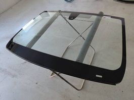 A vendre pare-brise Citroen Jumpy Opel Space Tourer