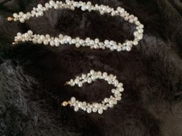 Elegantes Perlen Schmuckset 18 Karat Gelbgold