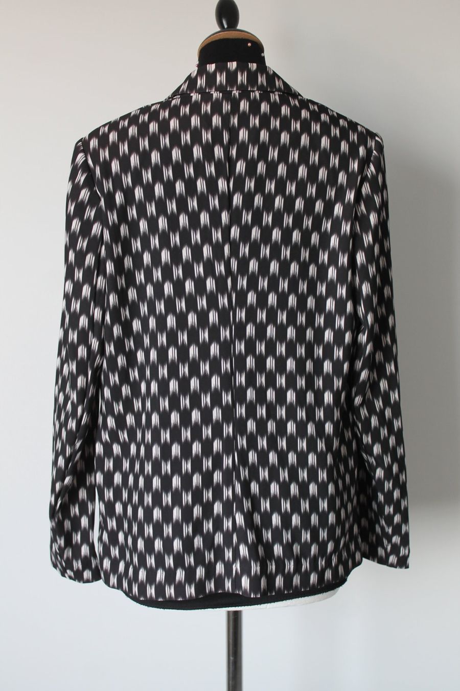 H&M Giacche: Blazer souple H&M taille 40 – Usato da Chez-le-Bart venduto da jasse 2