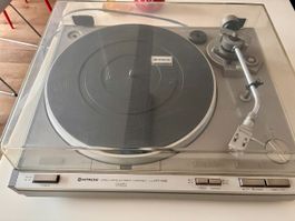 Vintage Hitachi HT-466 – Hi-Fi Direktantrieb Plattenspielern