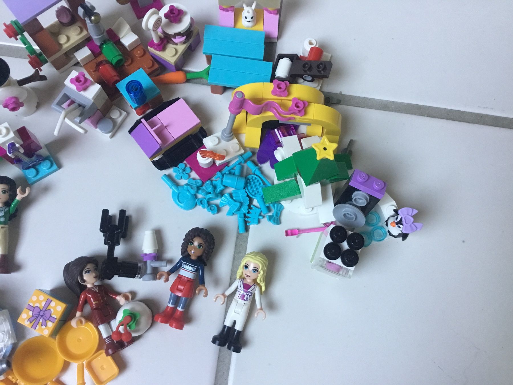 Lego Spielzeuge: 2 Adventskalender Lego Friends – Gebraucht aus ALTENDORF von da23 3