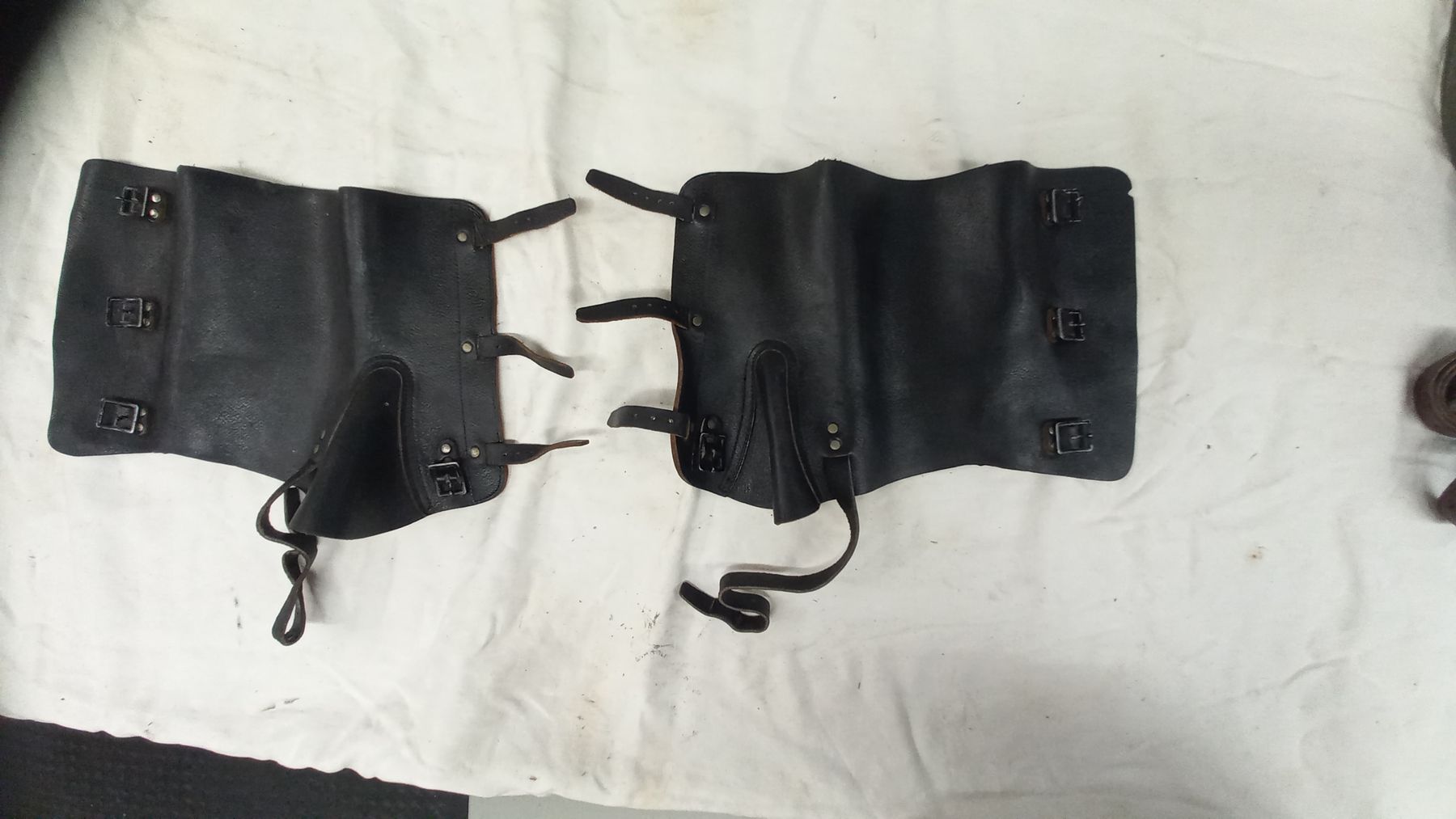 Schweizer Armee Stichwaffen: Lot von Schweizer Armee Ausrüstung . – Gebraucht aus Welschenrohr von Oldie551 5