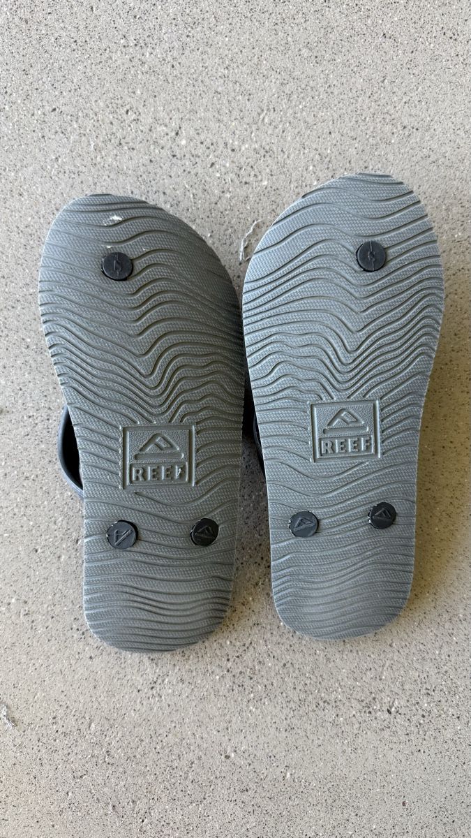 Damenschuhe: Flip-Flops Reef. Ca. Grösse 39. – Gebraucht aus Luzern von mar_x96f 1