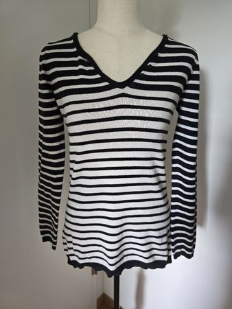 Esprit Feinstrickpullover S – Schwarz Weiß Gestreift