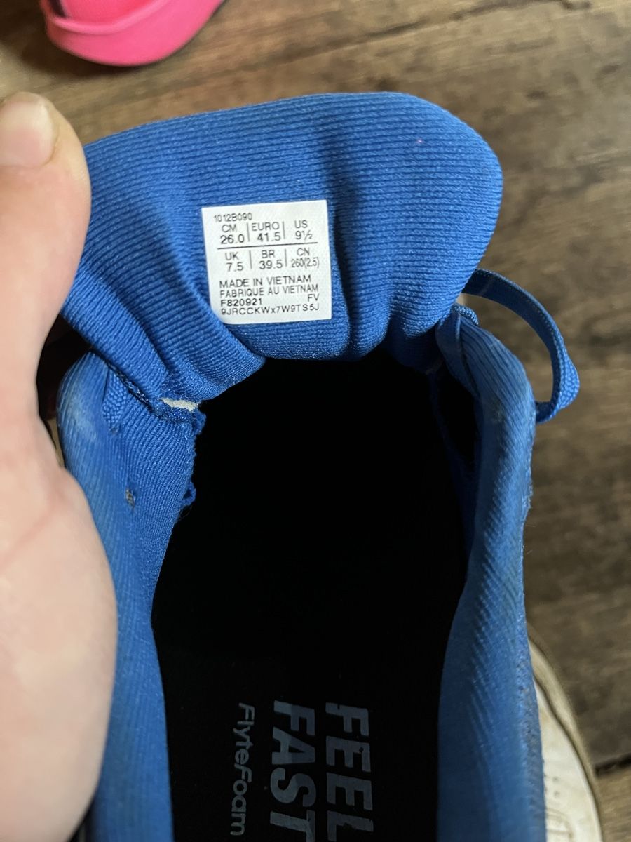Chaussures femmes: ASICS Hyper Speed Grösse 41.5 – D'occasion à Schwanden Sigrisw par Chrisii776 3