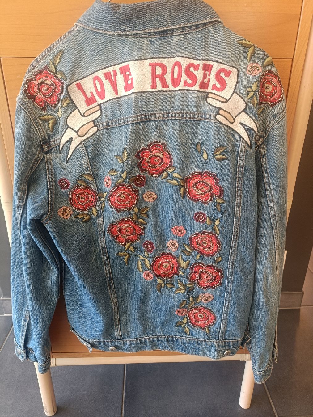 Zara Giacche: Veste en jean "Love Roses", taille M – Nuovo (secondo la descrizione) da Pringy venduto da kat_t9c7 1