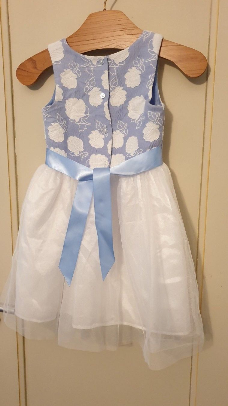 Vestiti & Gonne: Mädchen-Blumen/Princess-Kleid Weiss/Blau, Lilt 7, Polyester – Usato da Biel/Bienne venduto da bormida63 1