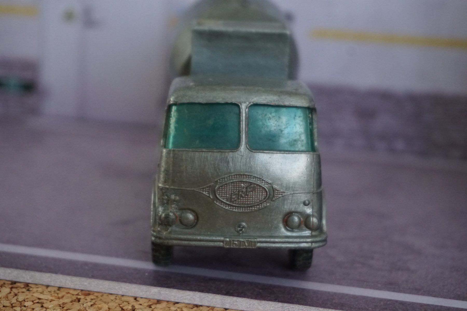 Matchbox Modellini d'auto: Matchbox SK ERF Betonmischer Einzelstk. COOL !!!!!!!!!! – Usato da Reiden venduto da Doppeldecker69 3