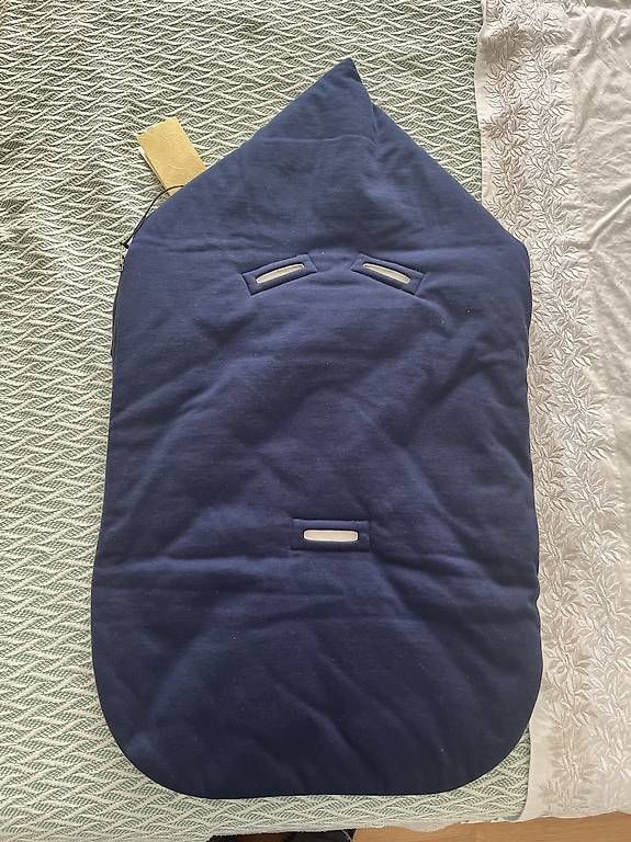 Gucci Coperte: Gucci "Nido d'Angelo" – Usato da Zürich venduto da Sara.90 1