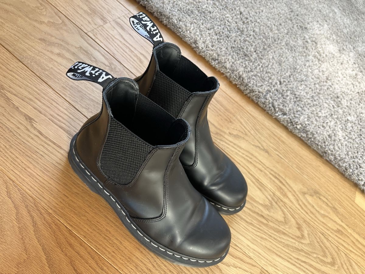 Dr. Martens Herrenschuhe: Dr. Martens Stiefel Gr. 43 – Neu (gemäss Beschreibung) aus Kilchberg ZH von jeanne.00 4