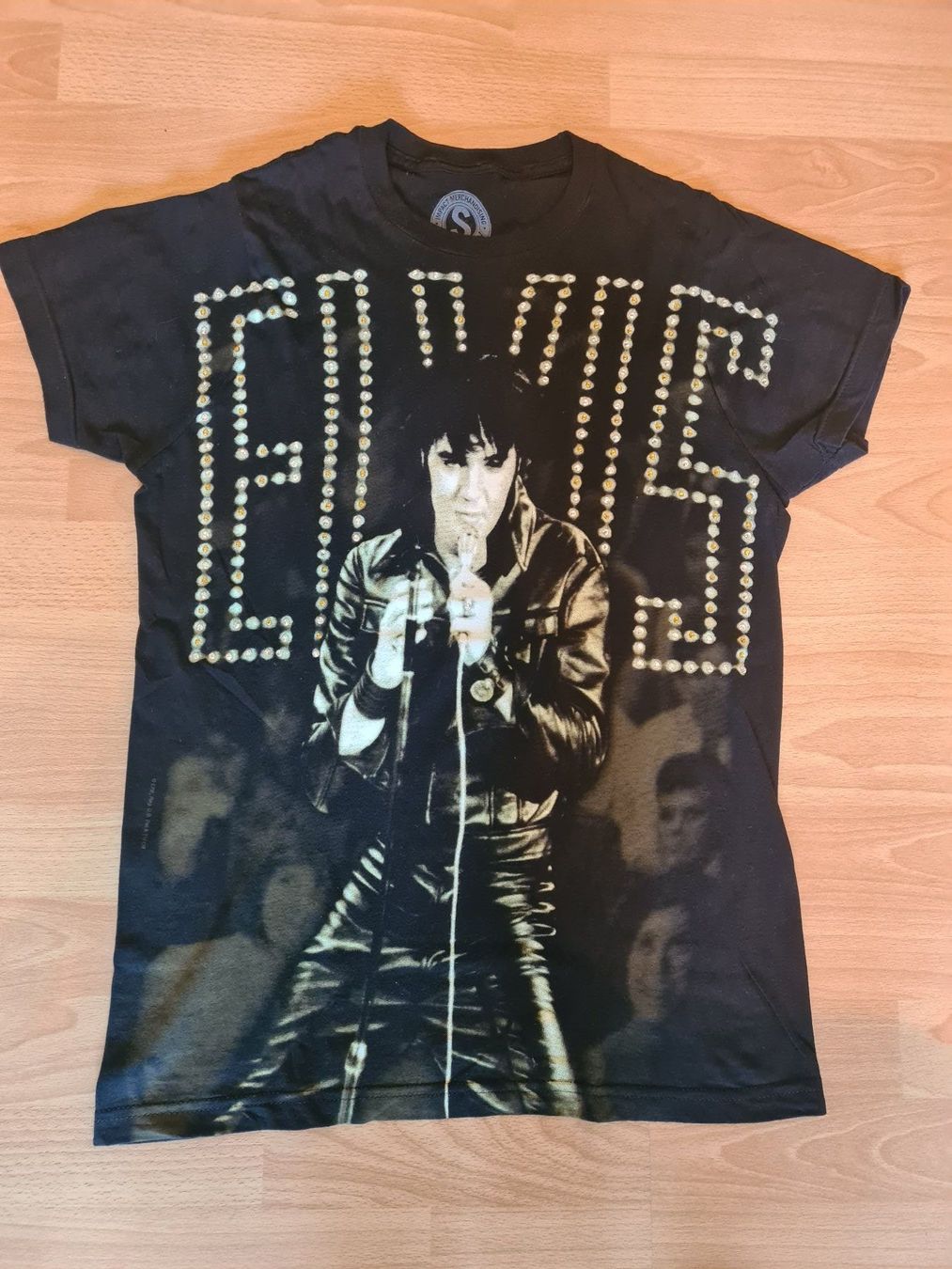 T-Shirts: ELVIS T-SHIRT TOP – Neu (gemäss Beschreibung) aus St. Gallen von Demos86