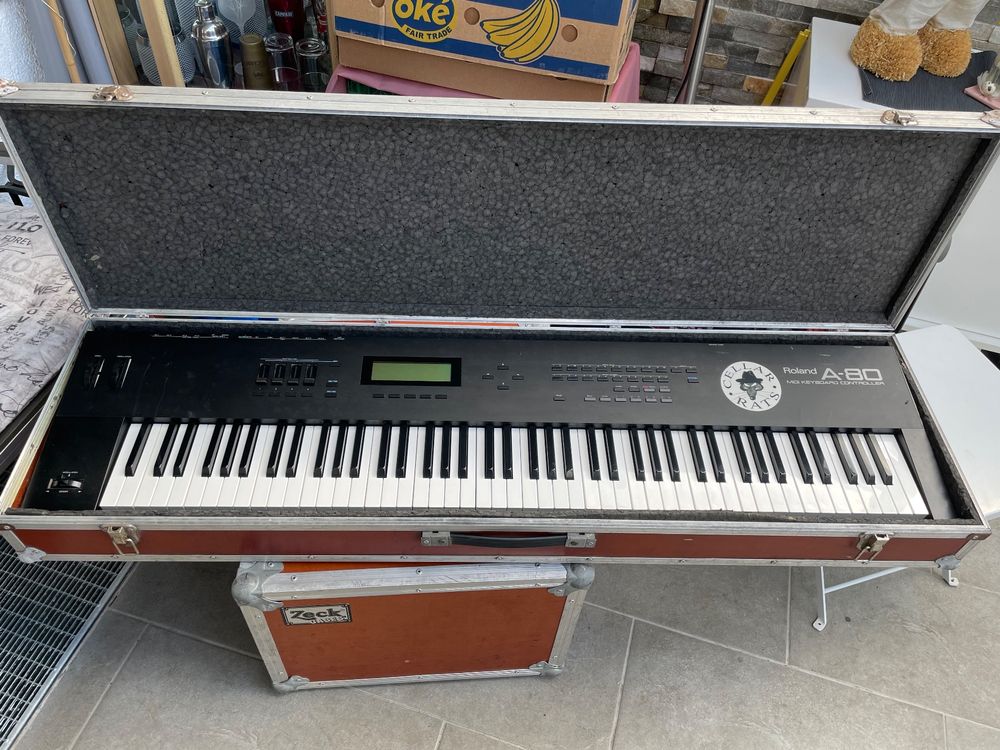 Roland A80 Masterkeyboard mit 88 Tasten Kaufen auf Ricardo