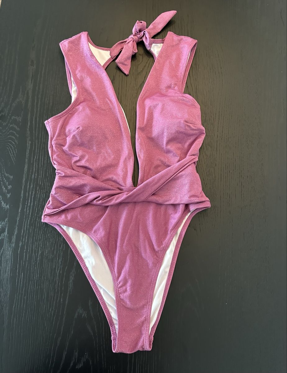 Costumi da bagno & Bikini: Beautiful Swimsuit – Nuovo (secondo la descrizione) da Zürich venduto da juz_2t2j 1