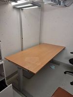 Stehtisch elektrisch