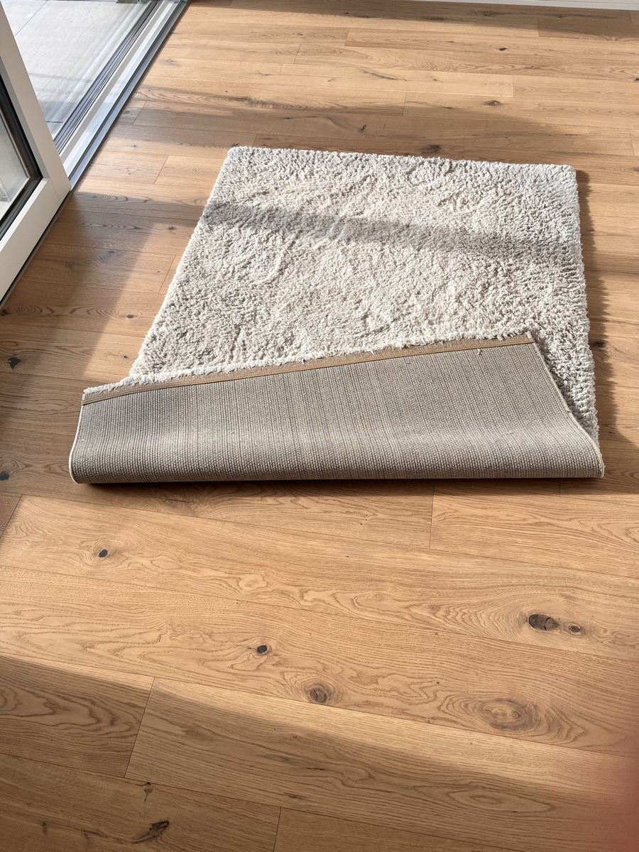 Tappeti: Flauschiger Teppich "Lounge", hellgrau, Top Zustand! – Usato da Oberentfelden venduto da mar_hsq9 1
