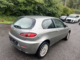 Alfa Romeo 147 1.6