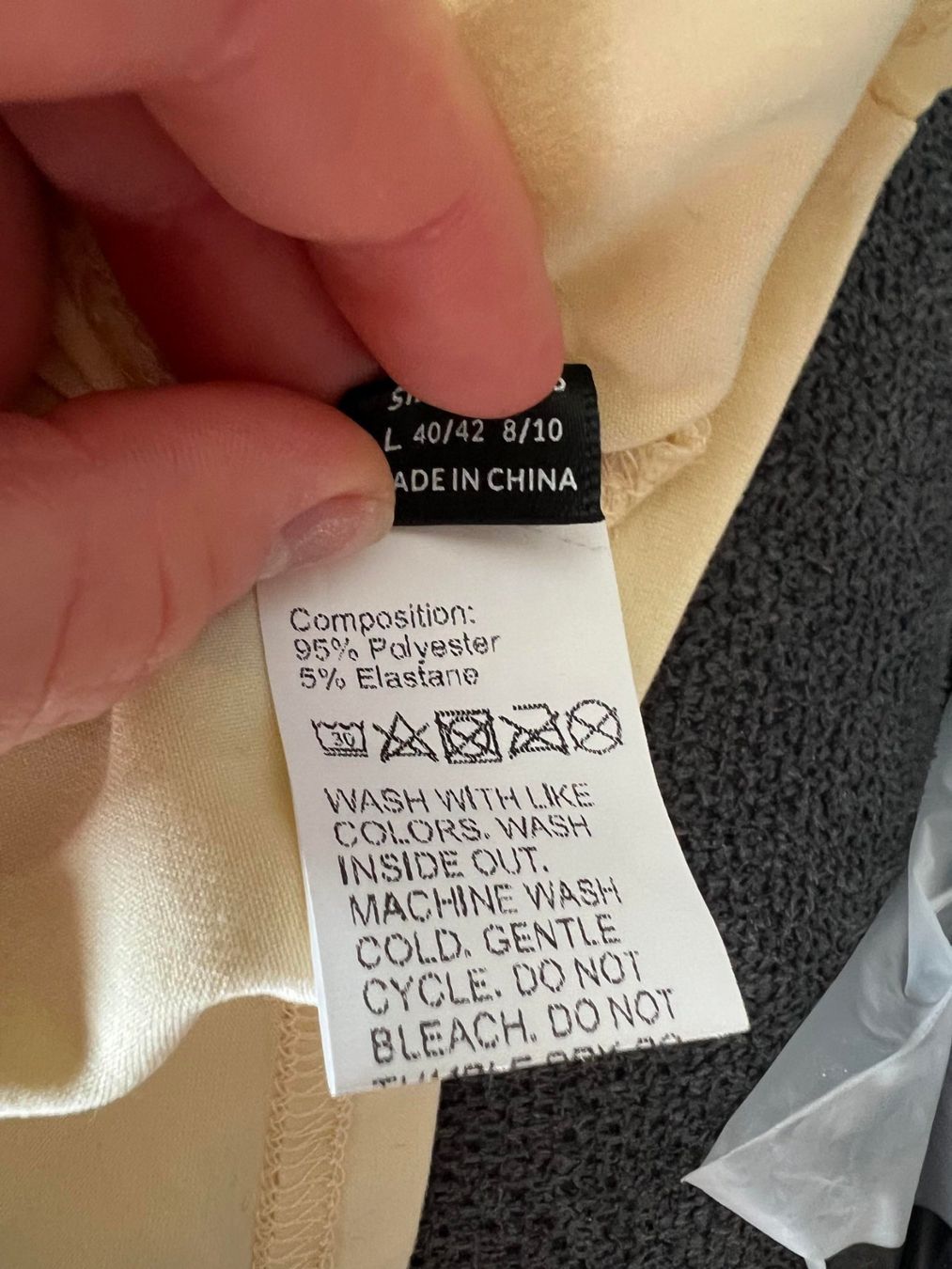 Shein T-shirt: Neues T-Shirt M – Nuovo e nell'imballaggio originale da Riehen venduto da edu_92w7 6