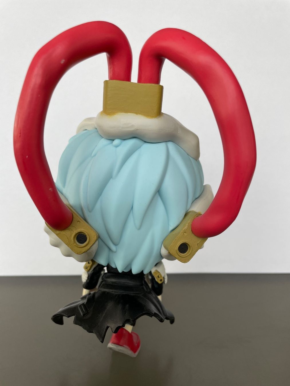 Statuette: Shigaraki Figur – Usato da Au ZH venduto da Valeleti 3