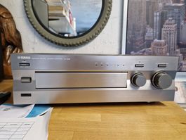 Yamaha Natural Sound Stereo Amplifier AX-395 silber