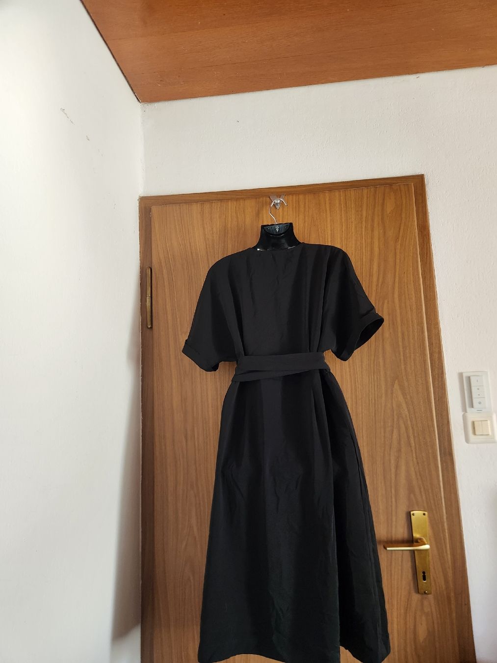 Vestiti: Robe Au Printemps Paris noire  Taille  M – Usato da Niedergösgen venduto da Eva2410 4