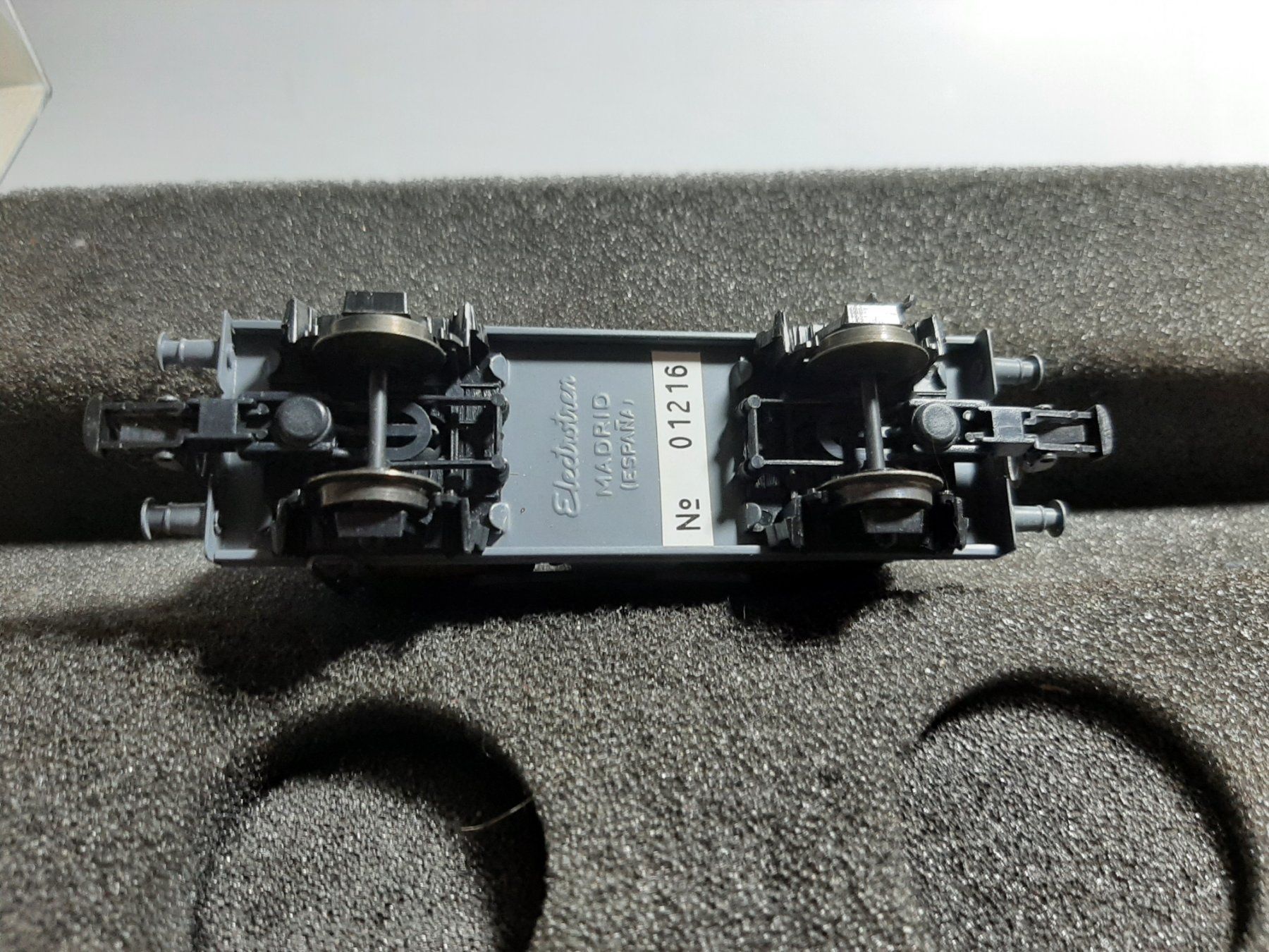 Modelleisenbahnen: ELECTROTREN 815 – Gebraucht aus Avully von RIVALIS 4
