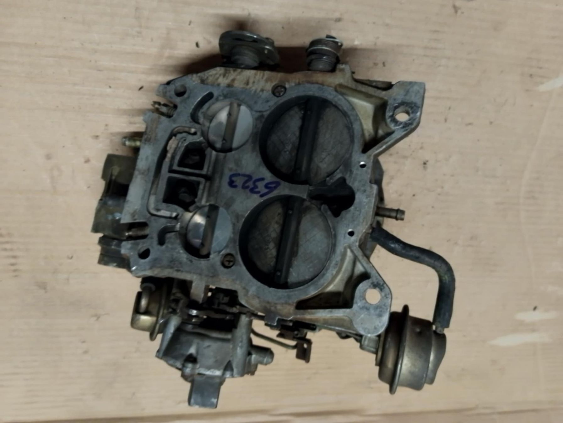 Tutti pezzi di ricambio auto: Rochester Quadrajet Vergaser – Usato da Niedergösgen venduto da usc_tt5r 7