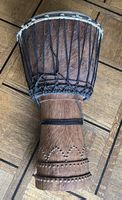 Grand Djembe de concert artisanal en bois exotique