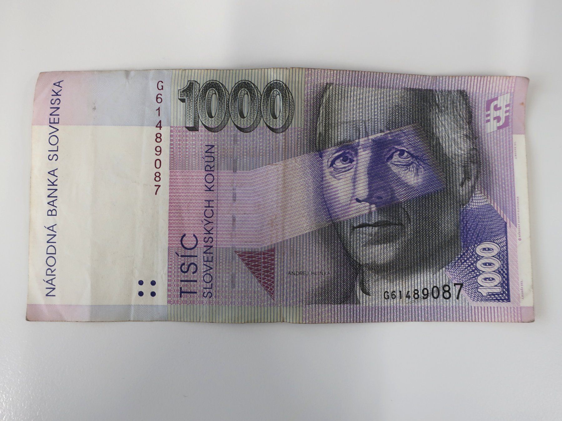 Banknoten: 1000-Slowakische-Kronen-Geldschein – Gebraucht aus Volketswil von brockipfannenstil
