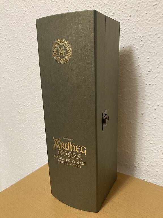 Ardbeg Spirituosen: Ardbeg Whisky Single Cask 1973 – Neu und originalverpackt aus Adliswil von Voeghi 4