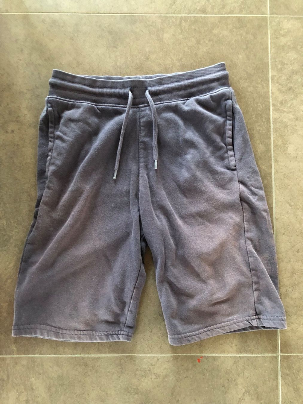 H&M Pantalons: Blaue Shorts, Größe 152 – D'occasion à Kirchdorf AG par Garten2020.