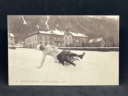 Sports d'hiver - Un virage en luge. - LL