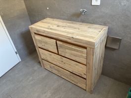 Kommode mit 4 Schubladen