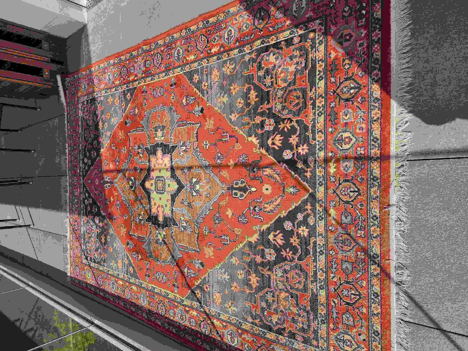 Tappeti: Oriental Rug Red Floral Pattern Wool Vintage – Usato da Immensee venduto da Gitter
