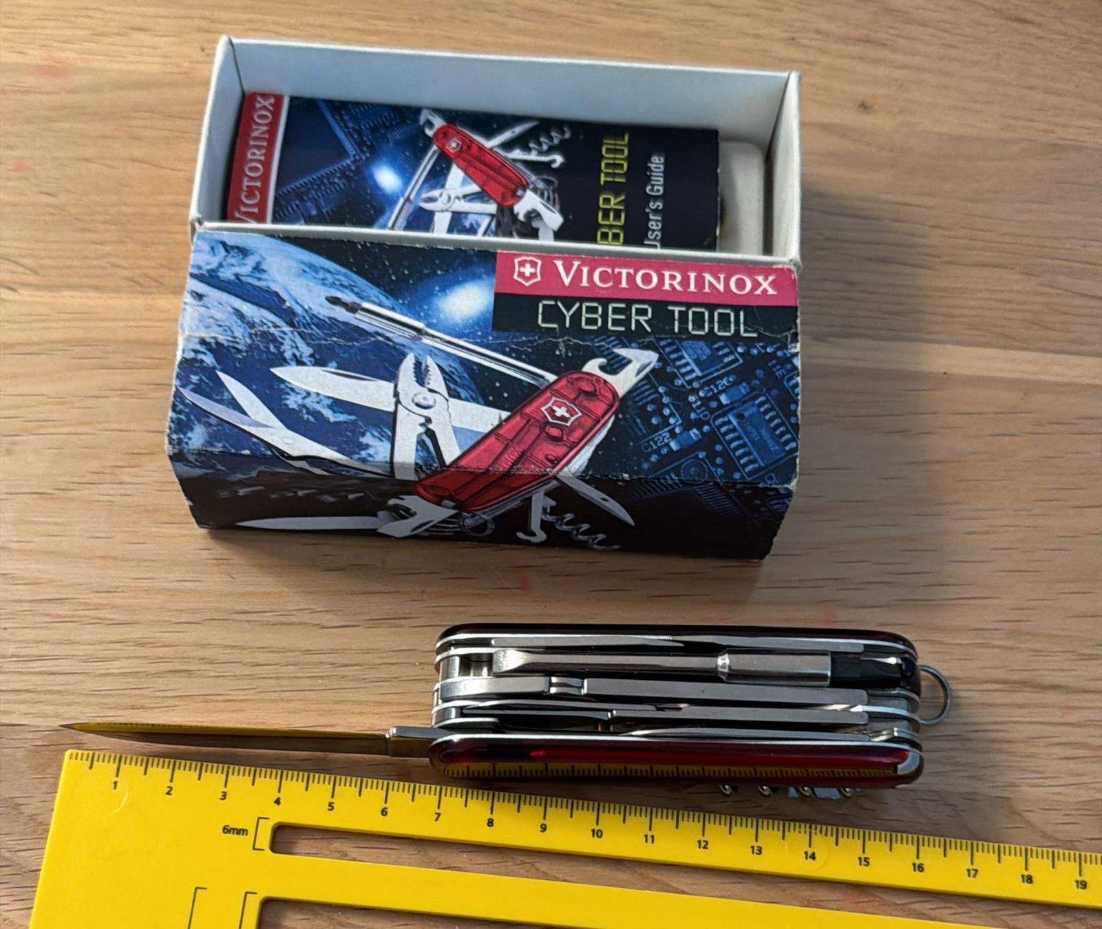 Victorinox Taschenmesser: VICTORINOX  CYBER TOOL SACKMESSER – Neu (gemäss Beschreibung) aus Zürich von Frei-Occasionen 9