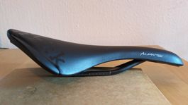 Fizik Aliante Fahrradsattel schwarz Large Zustand gut
