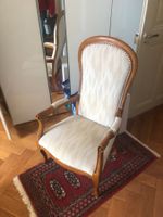 Armlehnstuhl Holz mit Stoffbezug gemustert gebraucht