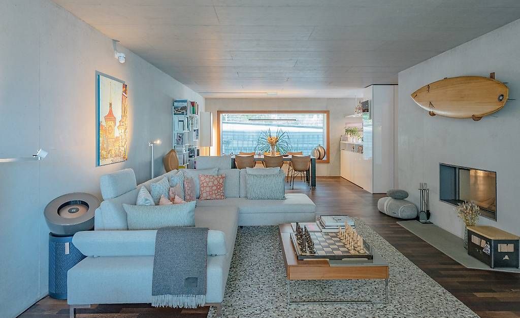 Divani: Hochwertiges Joop Sofa  und BoConcept Tisch mit Staufach – Usato da Oberhofen Thun'see venduto da porsche64 2