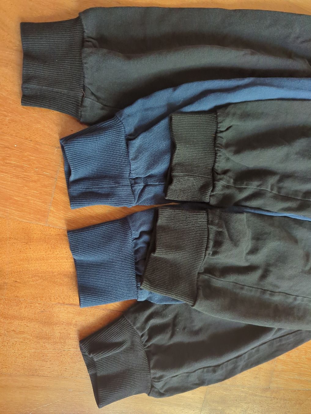 H&M Lotti & Set di vestiti: H&M Hosen Gr. 110 – Usato da Eglisau venduto da raf_hn2x 3