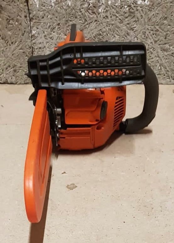 Husqvarna Sägen: Husqvarna t435 – Gebraucht aus Basel von  2