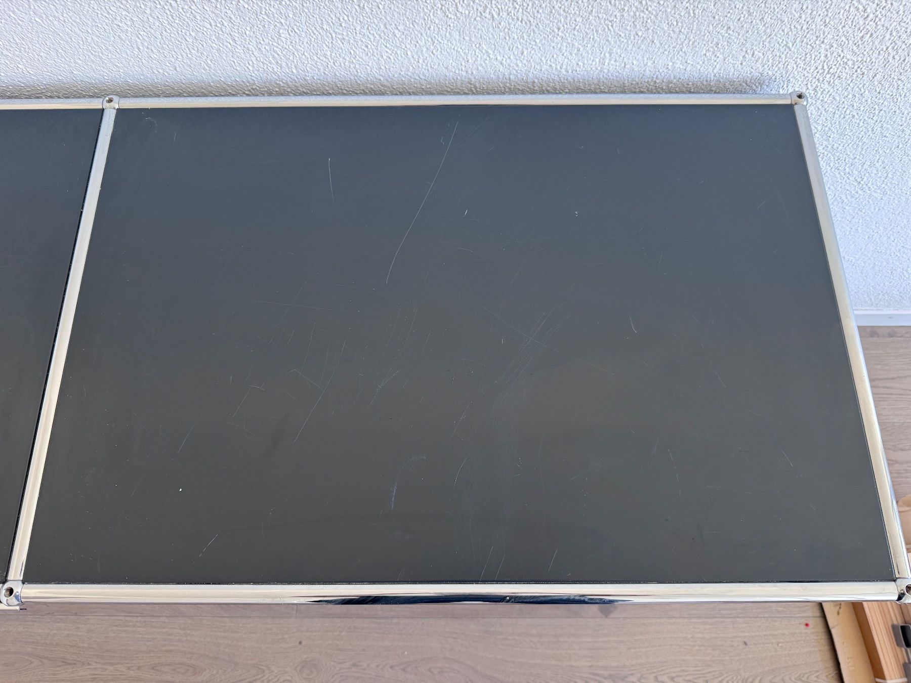 USM Cassettiere: USM Haller Sideboard Regal – Usato da Kriens venduto da saintstone 5