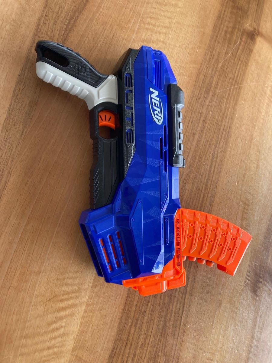 Nerf Giocattoli: Nerfgun zu verkaufen  – Usato da Stans venduto da gut_j9ry