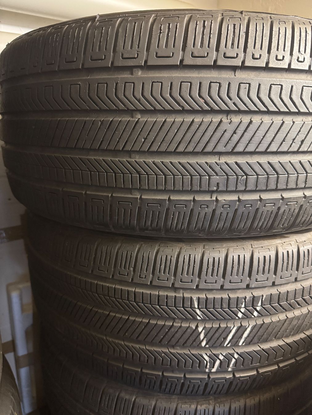 Continental Pneumatici & Ruote complete: 275/40R21 – Usato da Widen venduto da Dinero02 3