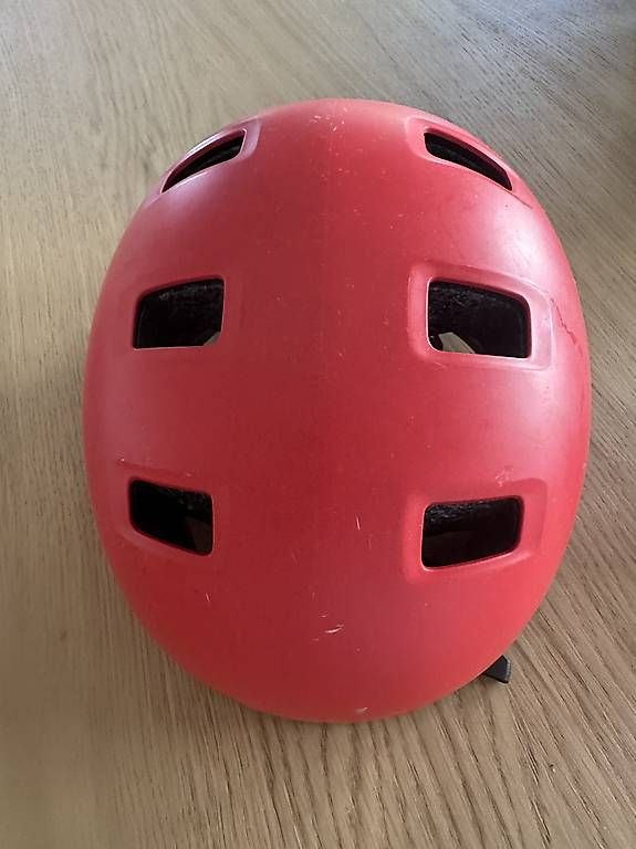 Velos: Kindervelo 12" mit Rücktrittsbremse mit Gratis Helm – Gebraucht aus Birsfelden von Nikkai 1
