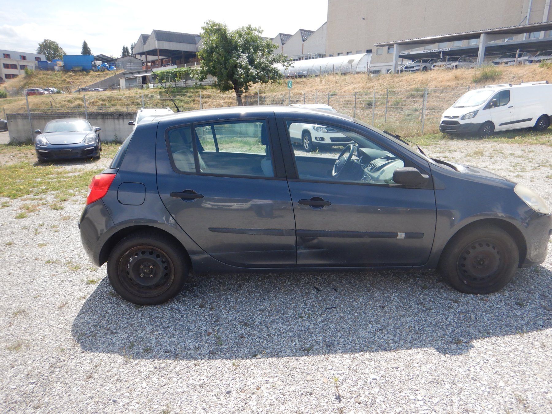 Renault Autos: Renault Clio 1.4 16V – Gebraucht aus Fribourg von OFAIL 3