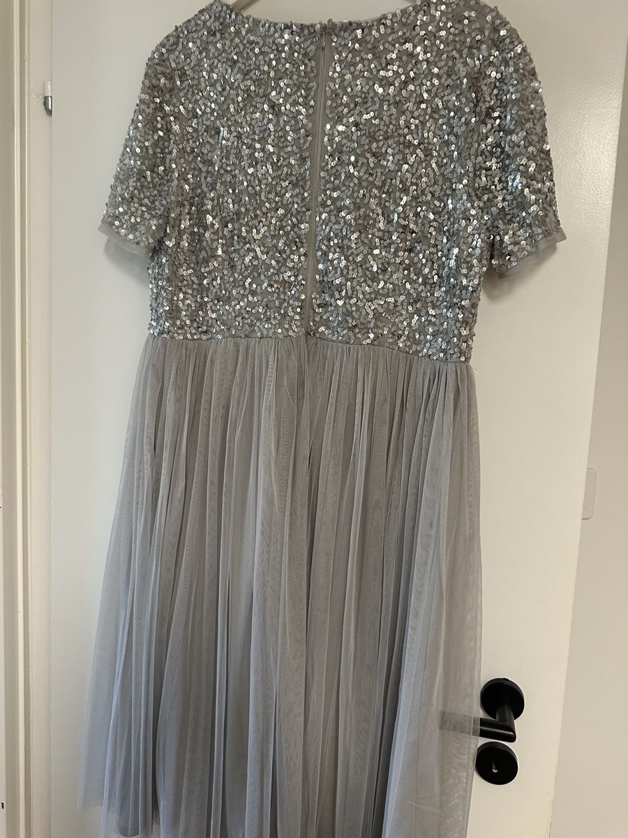 Vestiti: Abendkleid Gr 44-46 – Usato da Volketswil venduto da Sina008 4