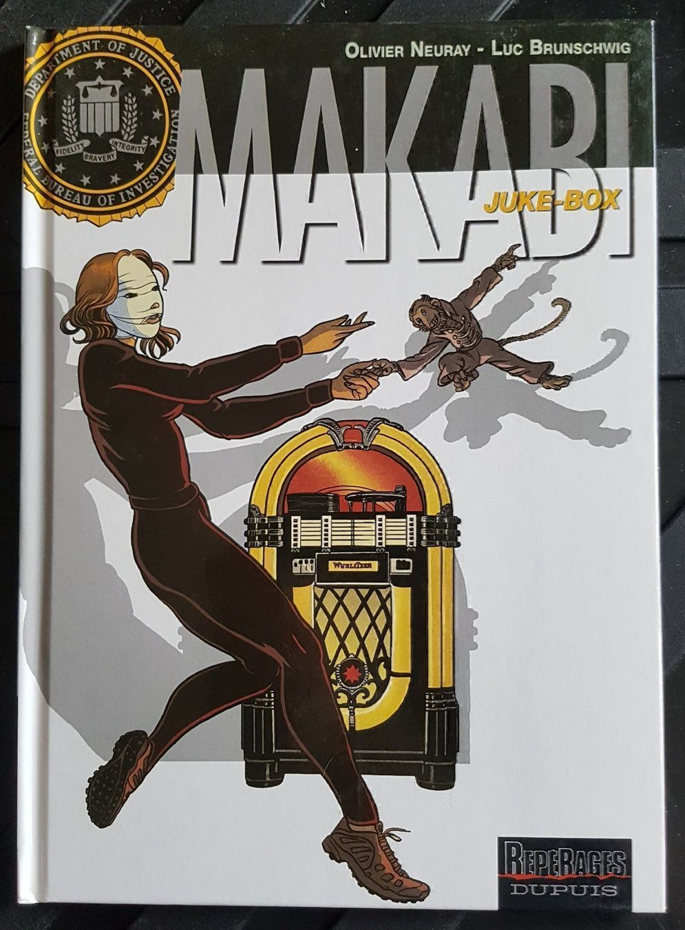 Fumetti: Makabi   N 4  E.O.  (T.B.E.)   Juke-Box – Usato da Prévonloup venduto da bitume1975