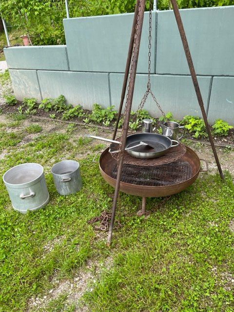 Feuerschale Grillschale Grill Dreibein Kochstelle Feuer Kaufen auf