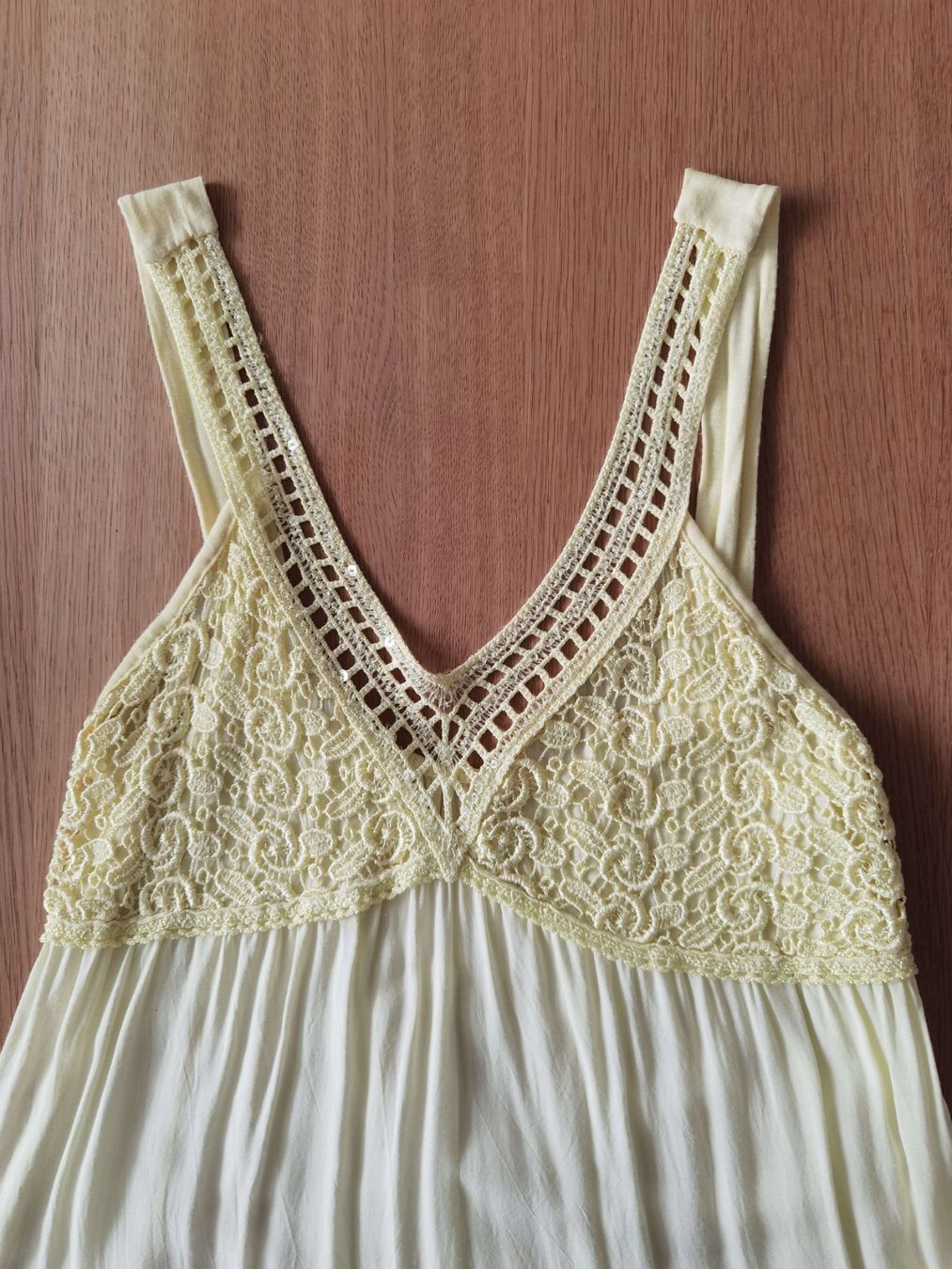 Vestiti: Gelbes Kleid – Usato da Zug venduto da WickiPanda 2