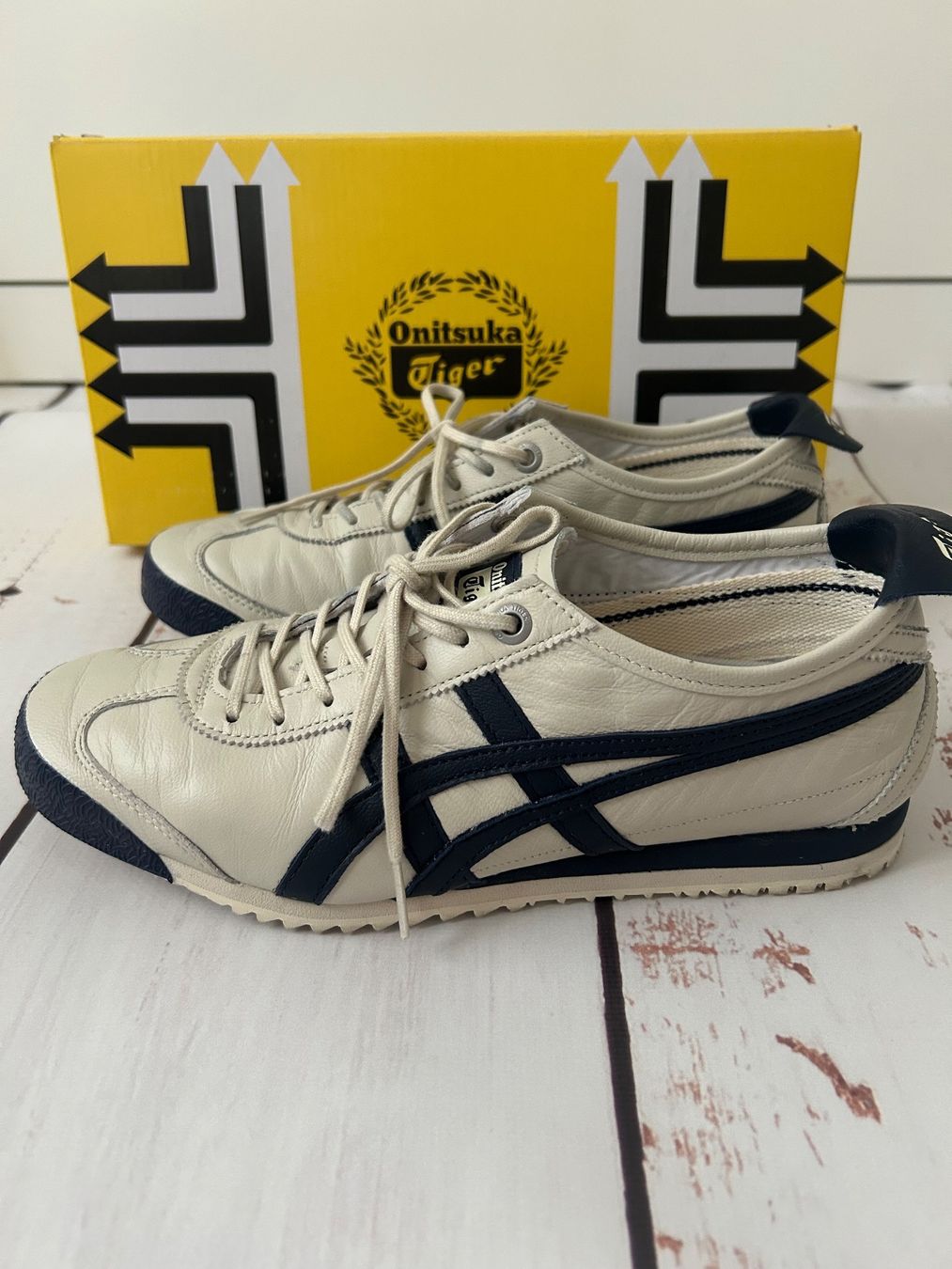 Socken: Onitsuka Tiger Mexico 66 size 38 EU – Gebraucht aus Zürich von Ferienan 2